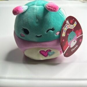 NWT Fluxie the Caterpillar 5" Squishmallows
